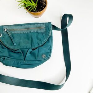 LULULEMON ATHLETICA Teal Crossbody Bag